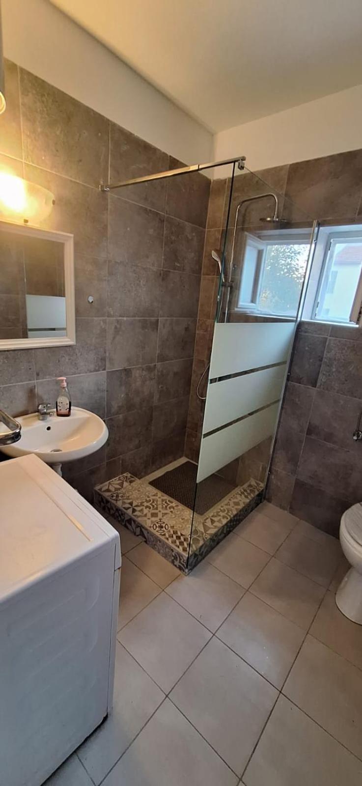 Zale Apartman *